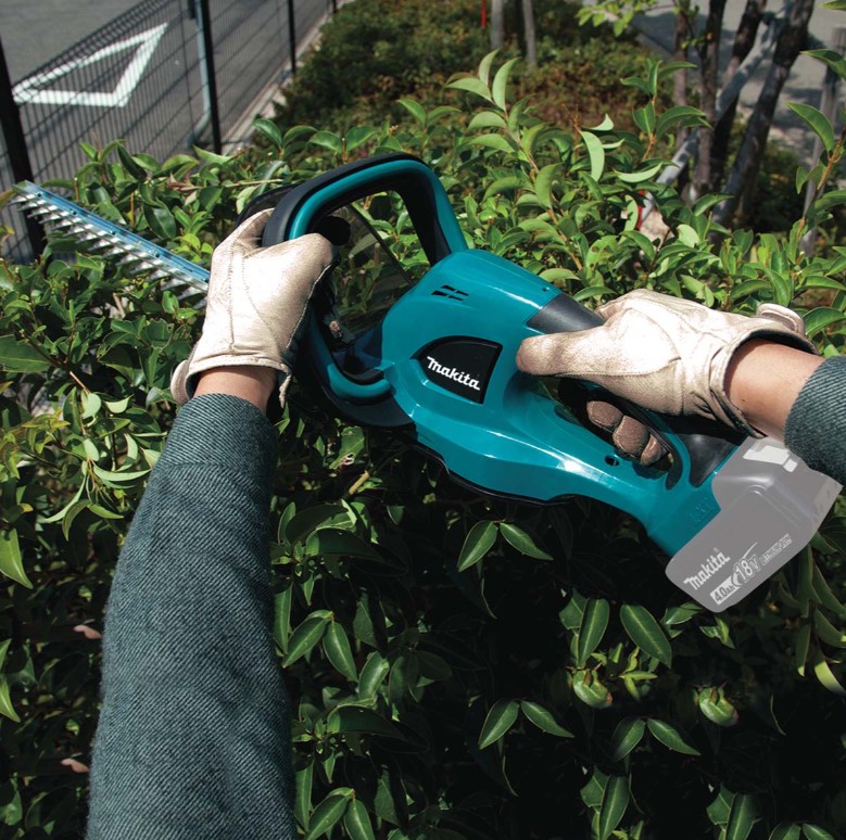 Makita 18v 2025 hedge trimmer skin